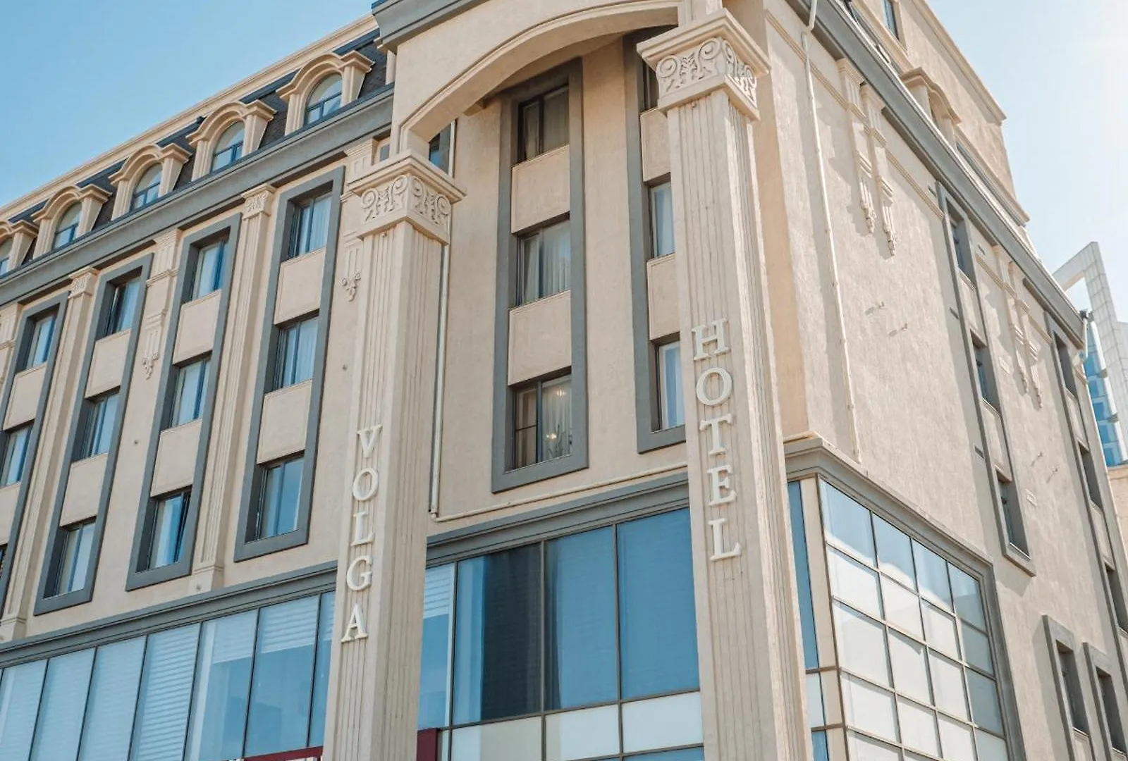 Volga Hotel Baku 5*,
